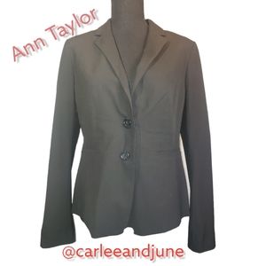 ANN TAYLOR SCHOOL BOY BOY JACKET BLACK SIZE 4